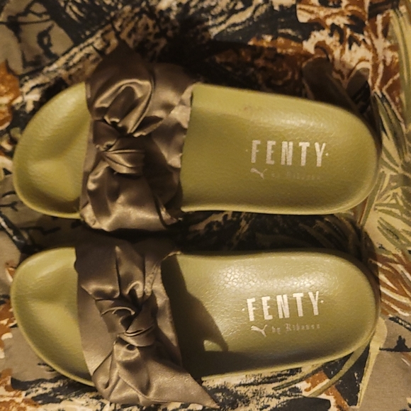 Flip flops - Picture 2 of 2